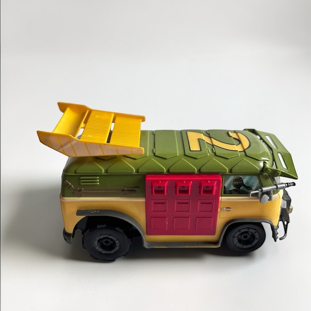 TMNT Party Wagon RC Vehicle 2016 Ninja Turtles Van